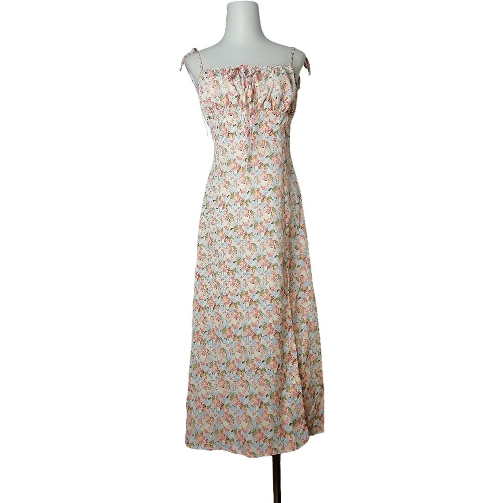 🌻 US6（M），floral midi dress with a square neckline and thin spaghetti straps